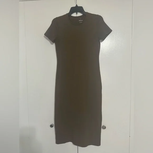 Everlane The Form Dress - Picture 6 of 13
